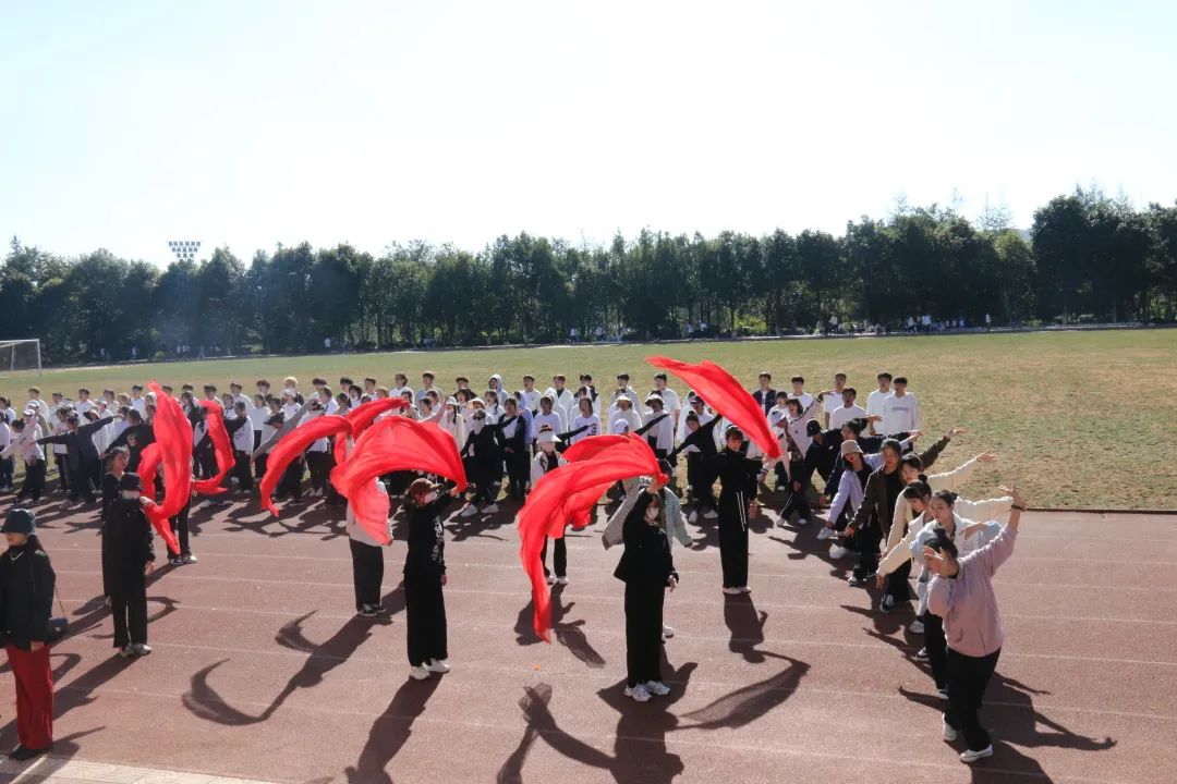 【創(chuàng)美藝傳】運動正青春 蓄勢綻風(fēng)華|運動會彩排進(jìn)行時（內(nèi)含直播預(yù)告） 第 6 張