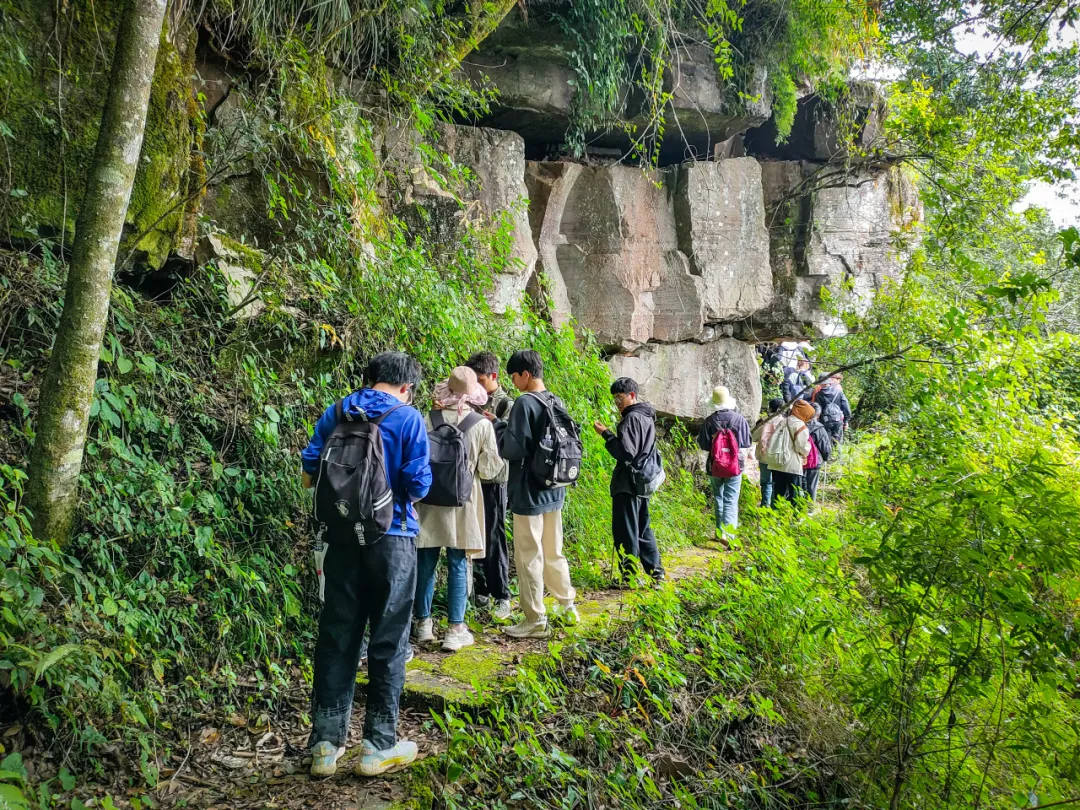 把課堂搬進(jìn)山間，他們還帶回來(lái)這些東西... 第 15 張